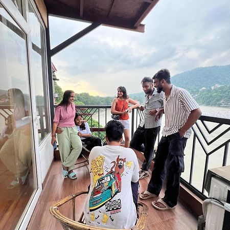Joey'S By The Ganges Rishīkesh Exterior foto