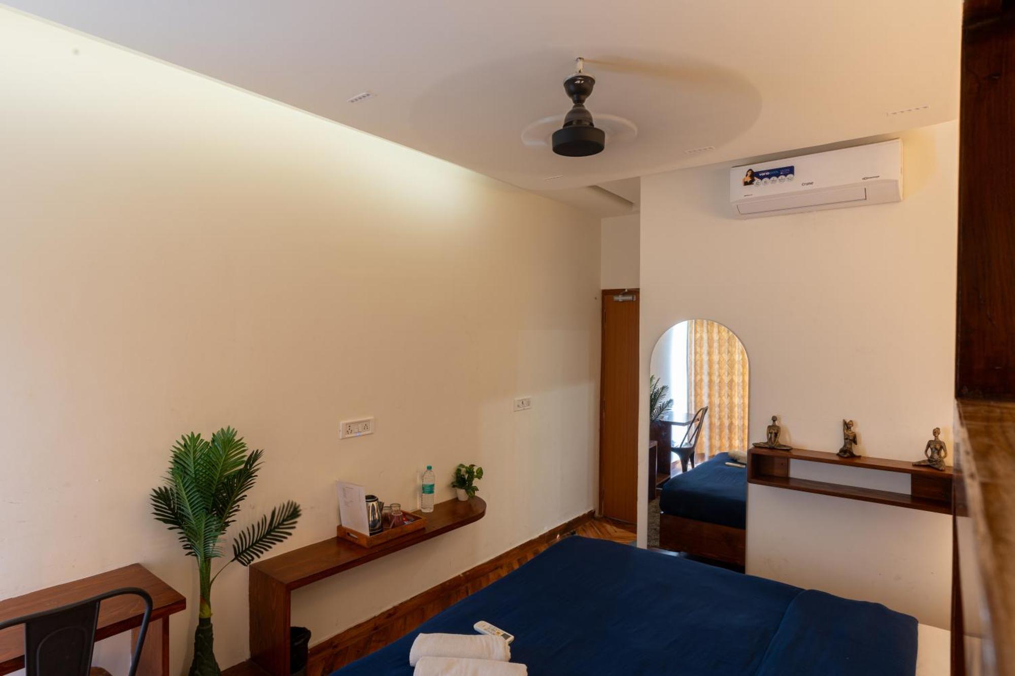 Joey'S By The Ganges Rishīkesh Exterior foto